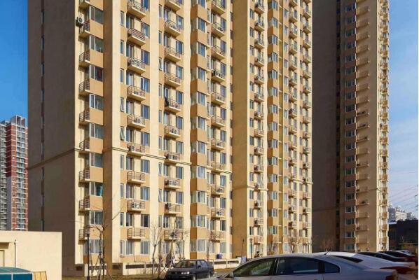 什么样的家庭是城市低收入住房困难家庭？如何申请公共租赁住房？